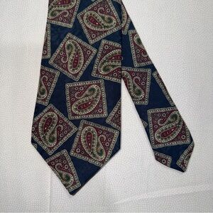 GANT Mens Limited Edition Neck Tie Paisley Navy Burgundy 100% Silk 57”x3.5”